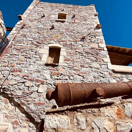 Castle Rizaraki Hotel Kokkala Exterior foto